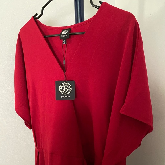 bobeau Dresses & Skirts - Flutter Sleeve Crepe Midi Wrap Dress